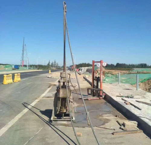 吕梁公路高聚物注浆加固