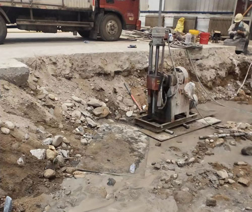 吕梁公路下沉压浆